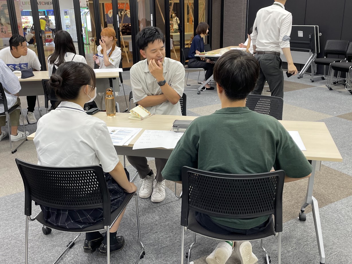 写真⑤地域人（地域のキーパーソン）への聞き取り