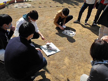 白滝公園の溶岩塚を実験で再現