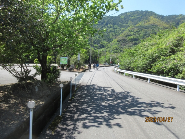 花沢地区に向かう